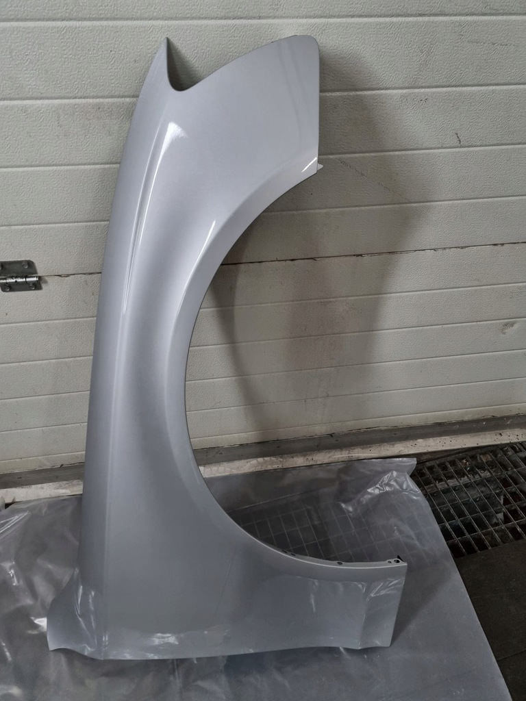 фото №1, Audi a4 b8 lift крыло правый