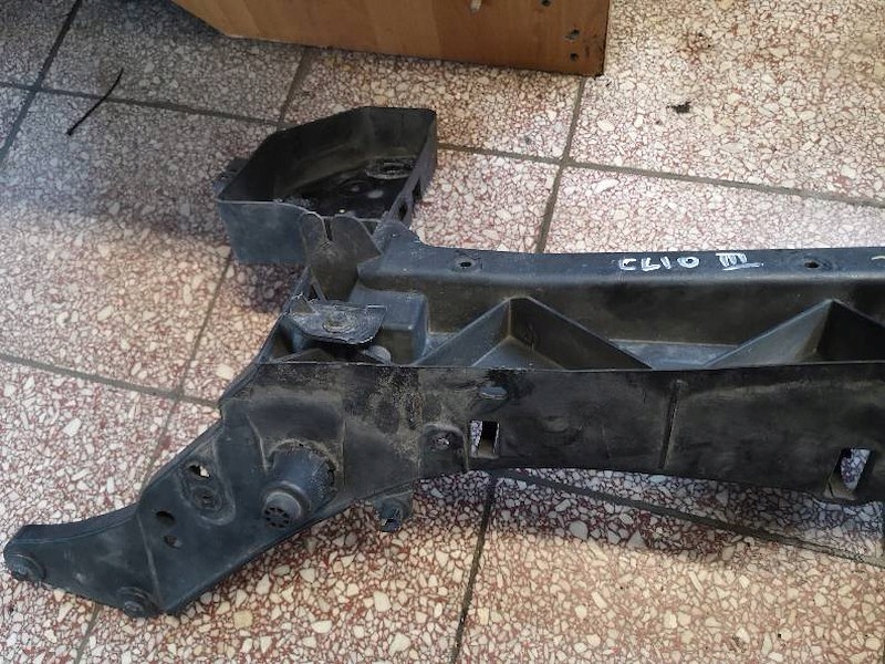 фото №4, Pas передний верхний renault clio iii 3