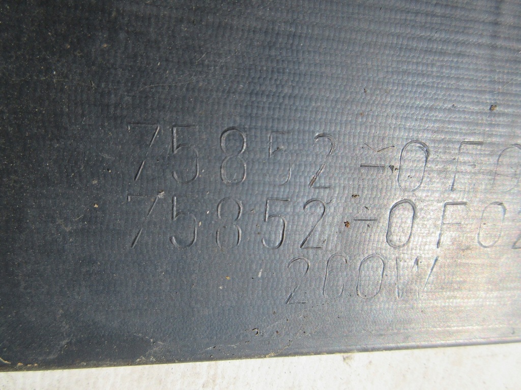 фото №7, Toyota corolla verso ii лівий поріг молдинг поріг