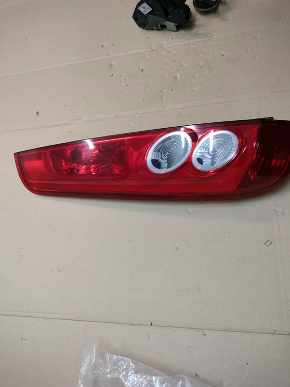 Купить Лампа левый задний  ford fiesta mk6 оригинал