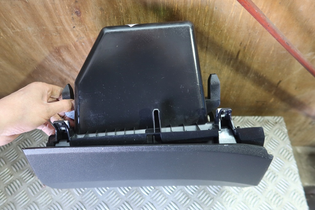 фото №9, Бардачок пасажира renault express 685600234r