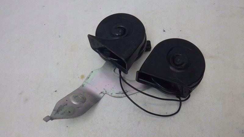 фото №1, Сигнал клаксон renault captur i lift 007042