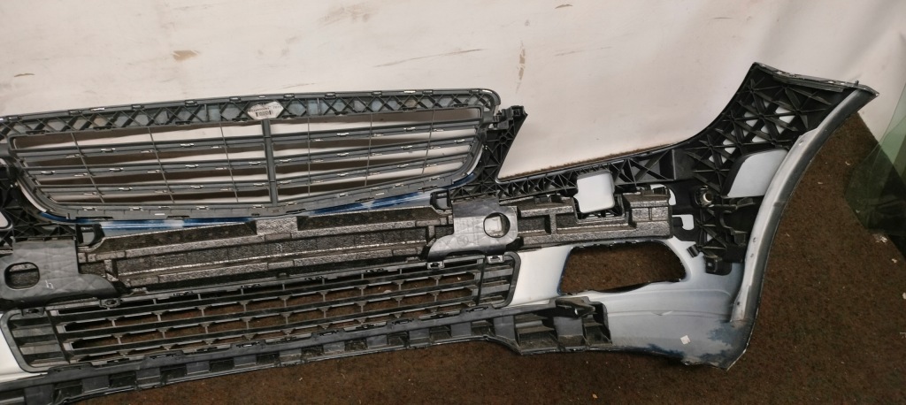 Купить Бампер перед mercedes c klasa w204 07-11