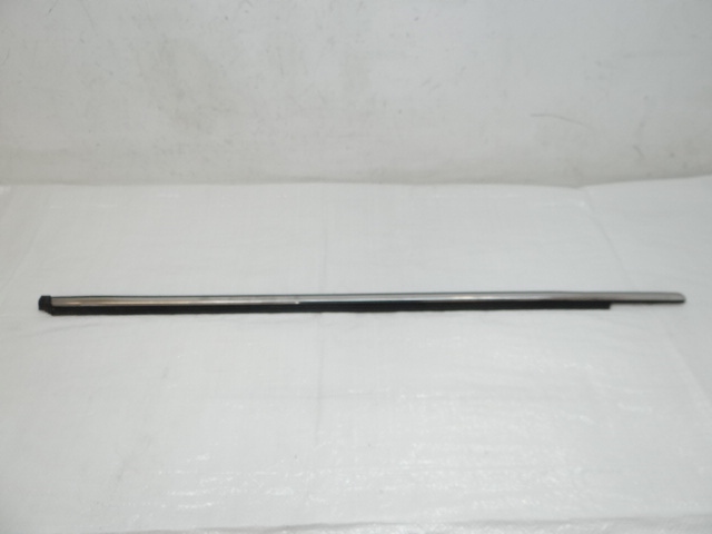 фото №1, Citroen c4 aircross правая передняя наружная молдинг уплотнитель хром