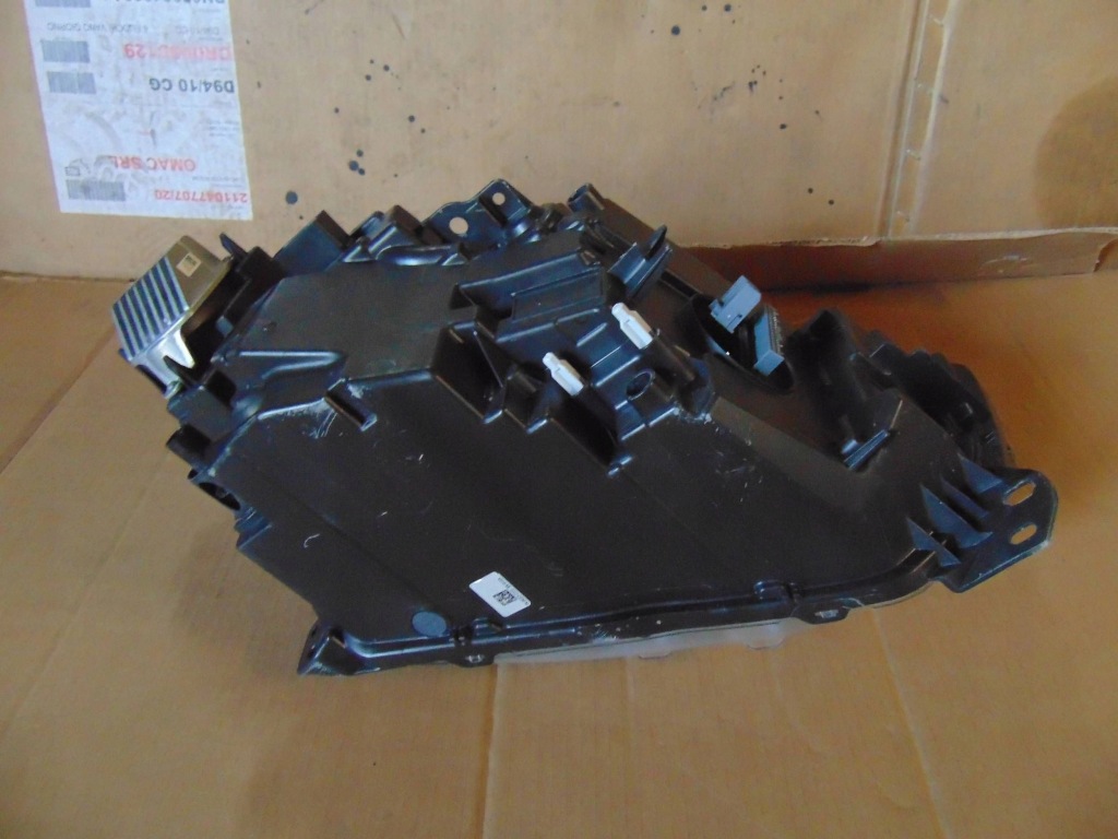 фото №4, Volvo xc40 лампа ліва full led 32293922