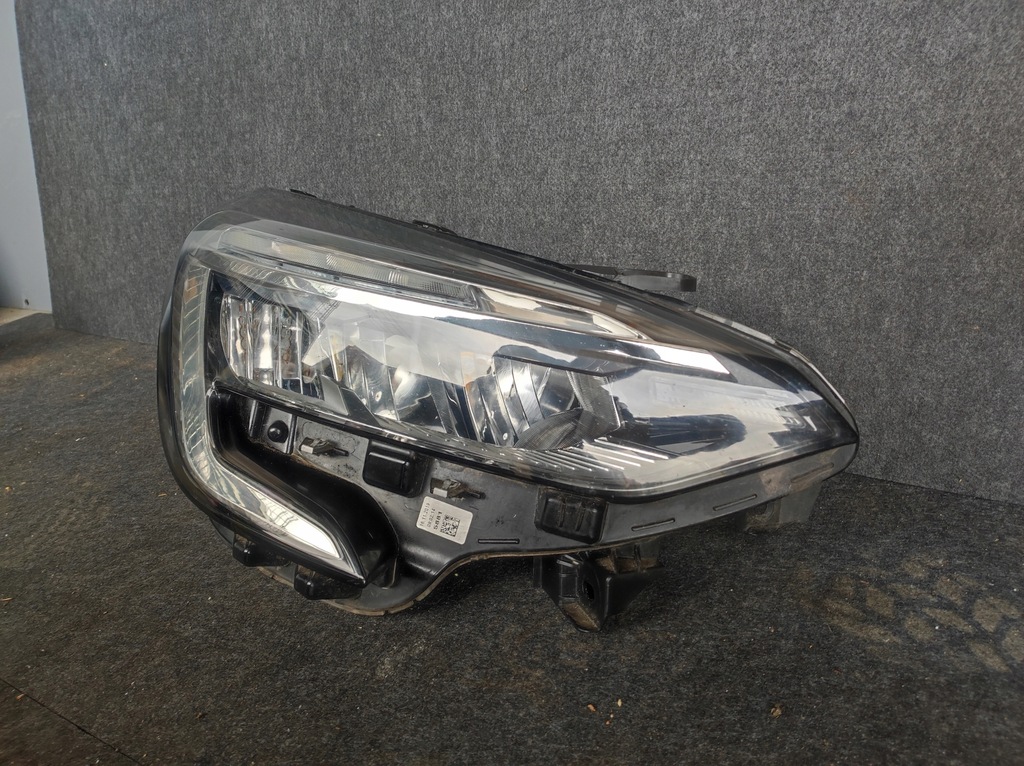 фото №4, Лампа фара правий перед full led renault clio v 5 europa