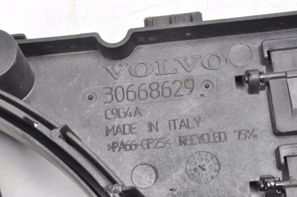 Xc60 xc70 s60 v60 v70 s80 2.0 d4 вентилятор радиатора воды рестайлинг  p30668629 с Разборки