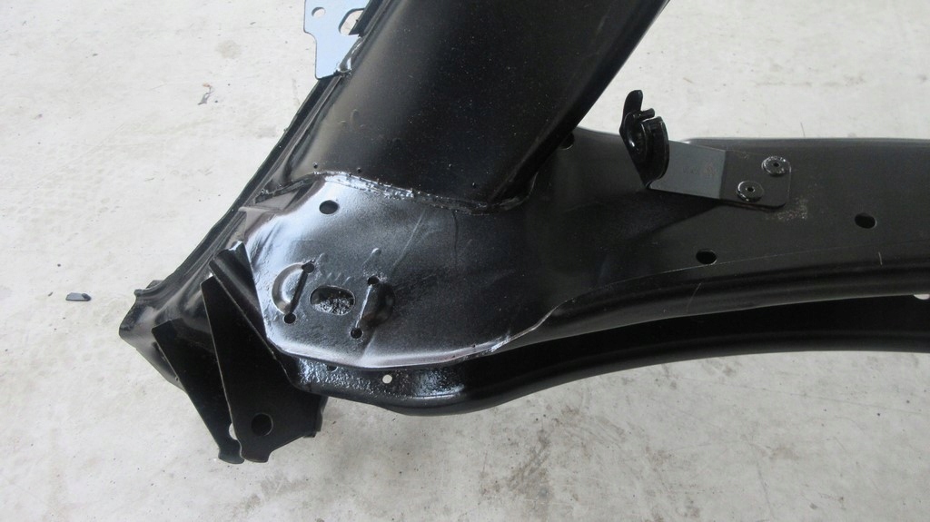 фото №7, Mercedes w207 задня поперечина підрамник підрамник задні балка підвіска заднього