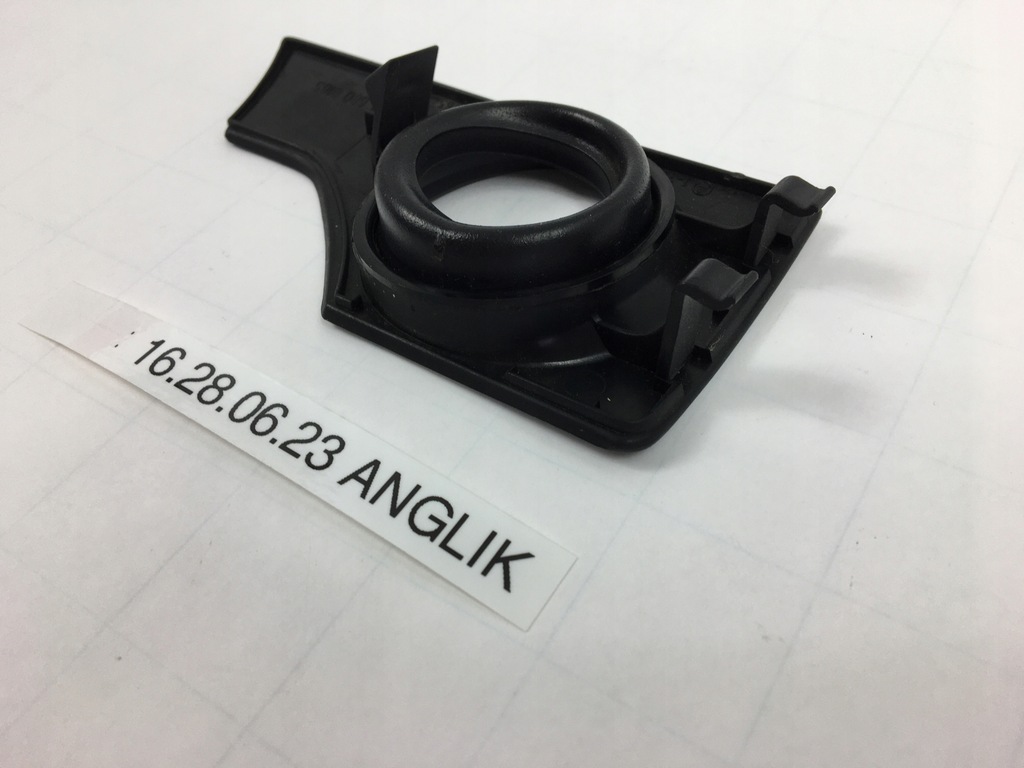 фото №9, Корпус захист навколо замка запалювання mercedes w124 anglik