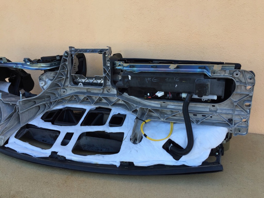 фото №4, Консоль панель приладів maserati quattroporte