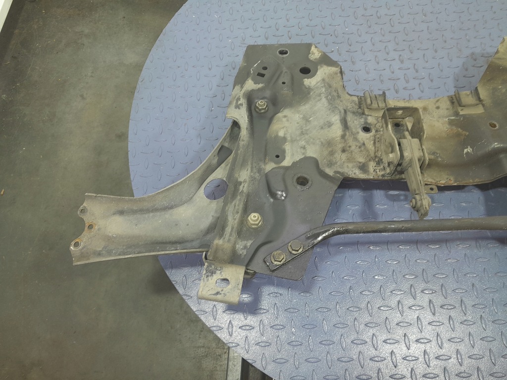 фото №5, Peugeot 301 lift 1.6b подрамник подрамник подрамник перед