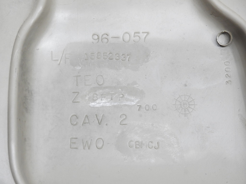 фото №8, Защита стойка правая правый b chevrolet uplander