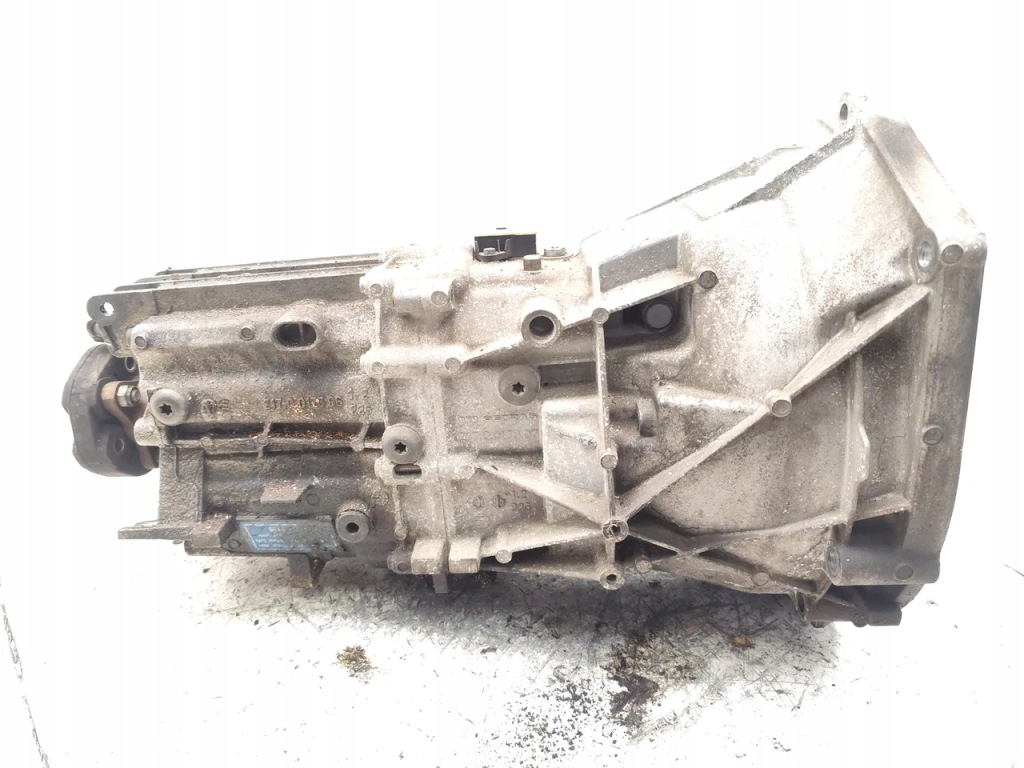 Bmw 1 series механическая 6-ступенчатая коробка передач передач 116i бензин 90kw 122 hp Доставка