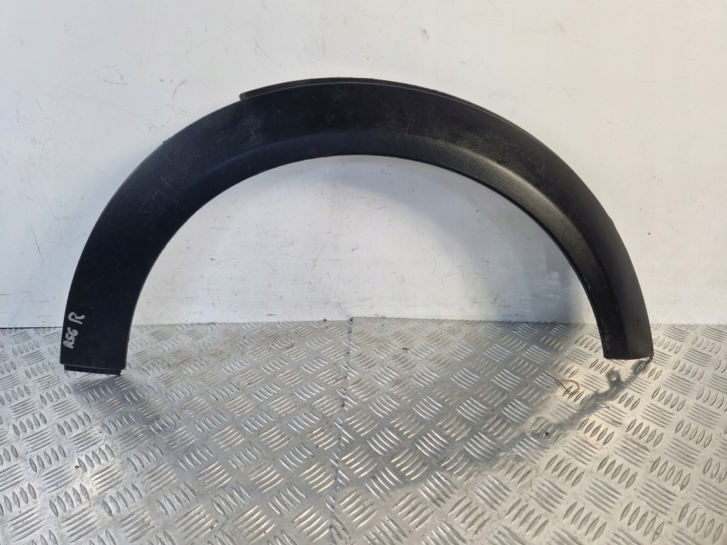 фото №1, Молдинг крыла задняя правая 7157104 mini coper r56