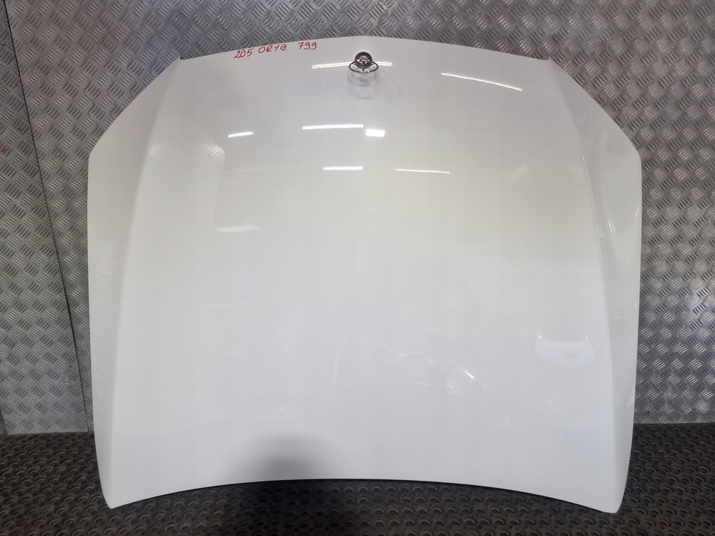 фото №1, Mercedes c w205 капот 799 оригинал