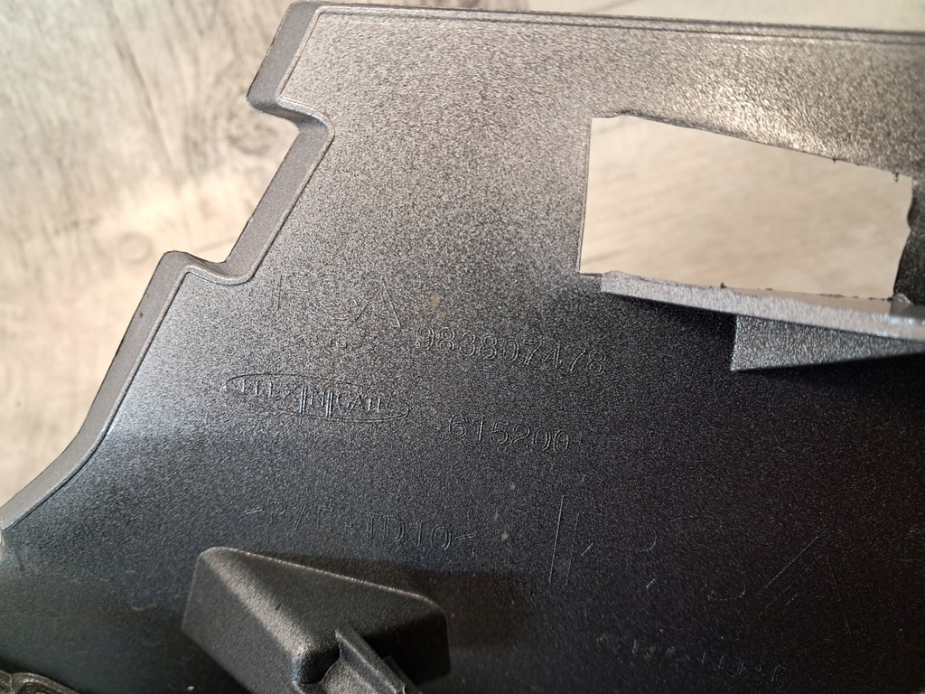 фото №12, Peugeot 308 iii t10 бампер перед передний 983807478 2021-