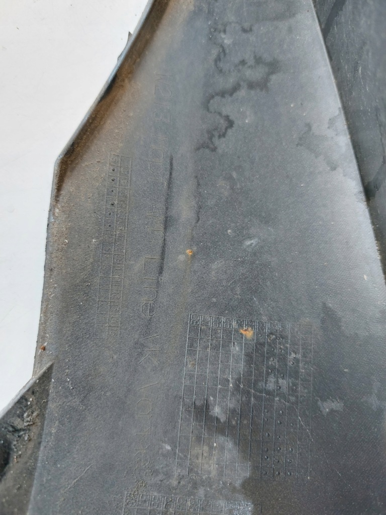 Mercedes e 213 рестайлінг  amg бампер перед 2138857404 оригінал Недорого