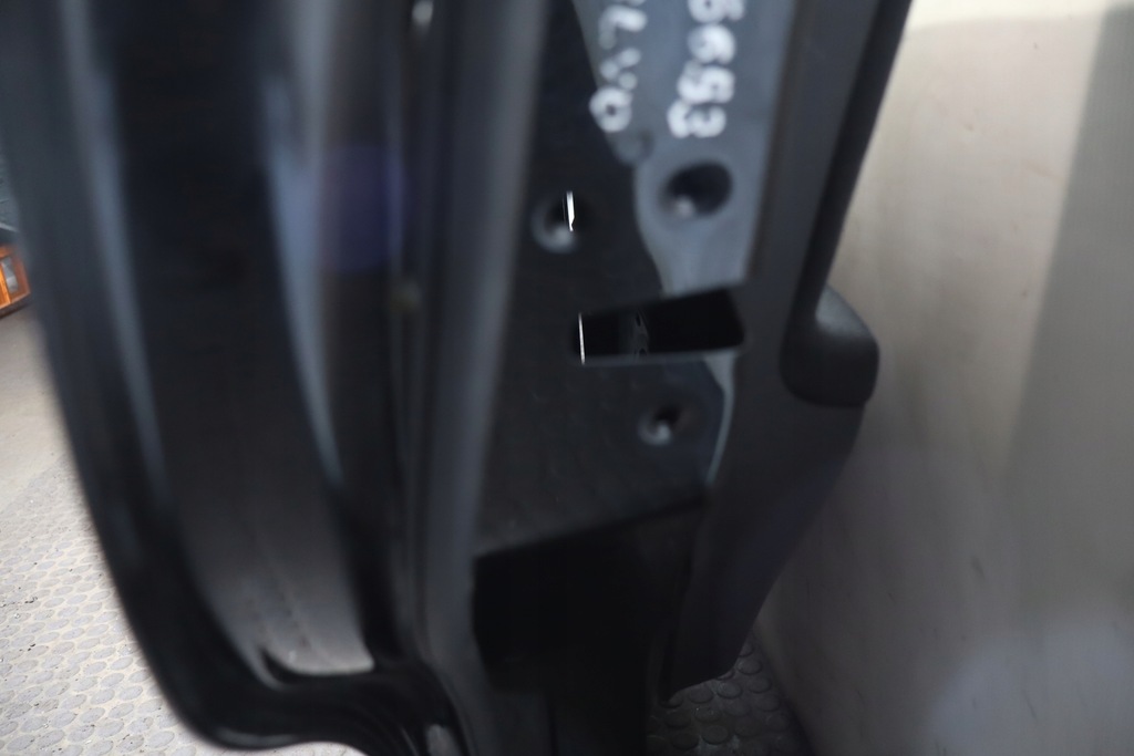 фото №10, Двері лівий задня volvo v50 019-26