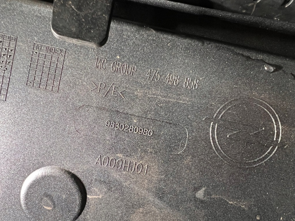 Купити Opel corsa f бампер передній