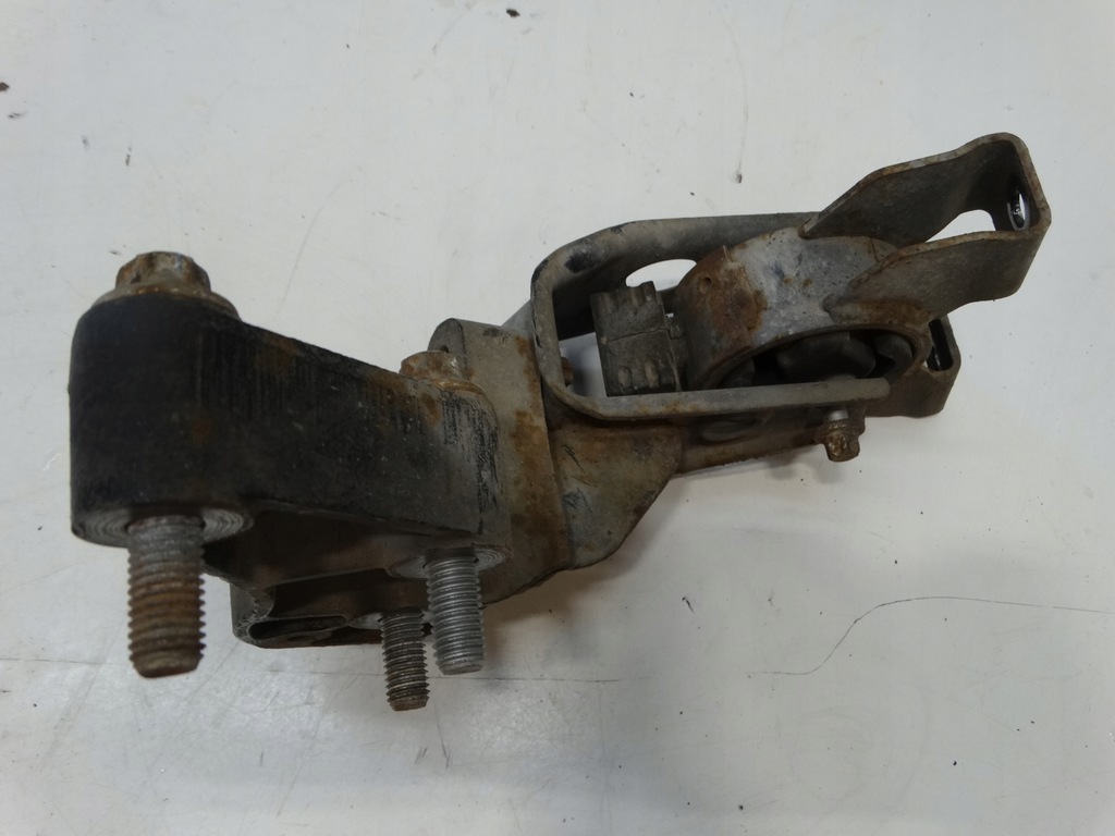 фото №10, Кронштейн кронштейн коробки suzuki wagon r+ 332253673