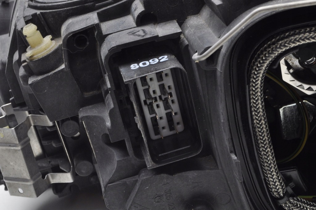 фото №12, Volvo s40 ii лампа права передня правий перед 31299620 uk