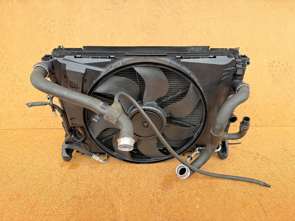 фото №6, Pas передній kompletny радіатор mercedes glk x204