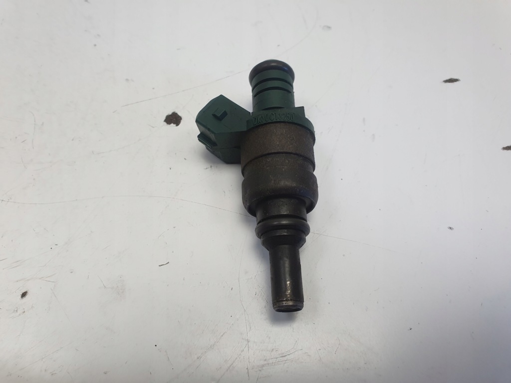 фото №1, Kia rio i 1.3 8v форсунка инжектор 0k30c13250