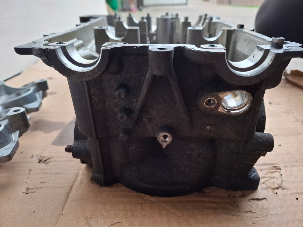 Головка двигателя porsche 996 3.6 m96.03 Недорого