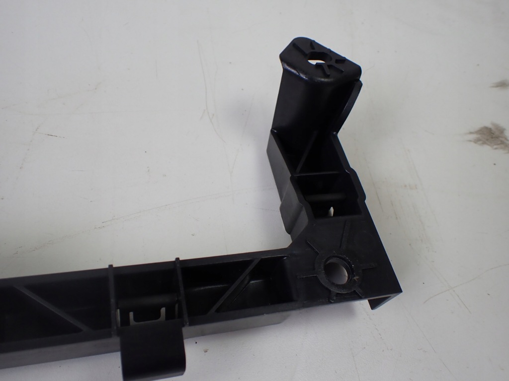 фото №8, Mercedes задний правый кронштейн порог w220