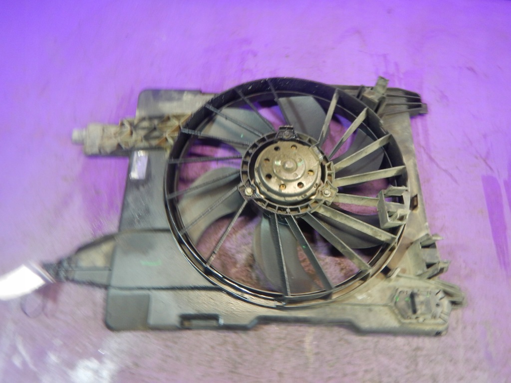 фото №2, Scenic ii 1,9dci вентилятор радиатора 8240357