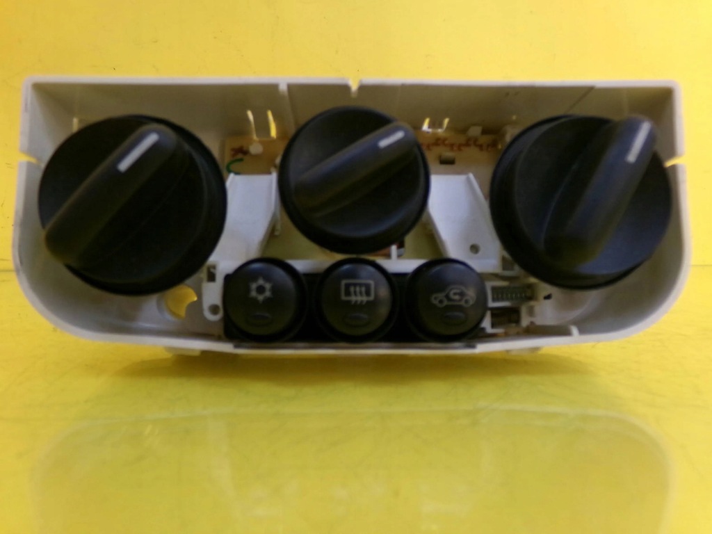 фото №5, Панель керування обдув opel corsa c 0428779i208 nr1046