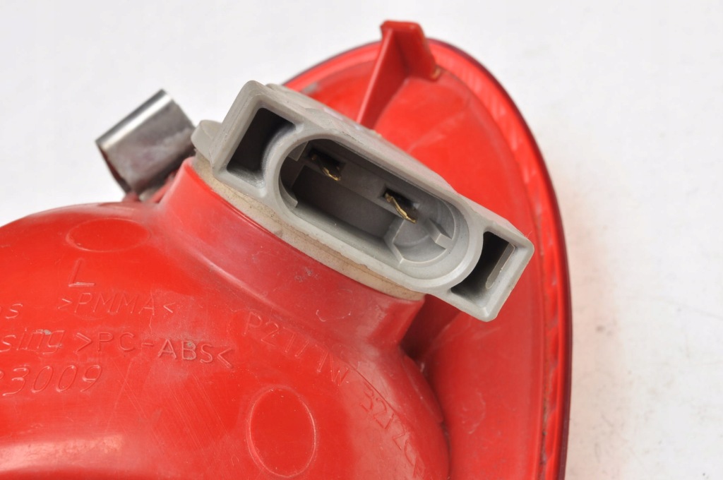 Chrysler pt cruiser фара ліва задня ліва задній 05288743ae Зі Шроту