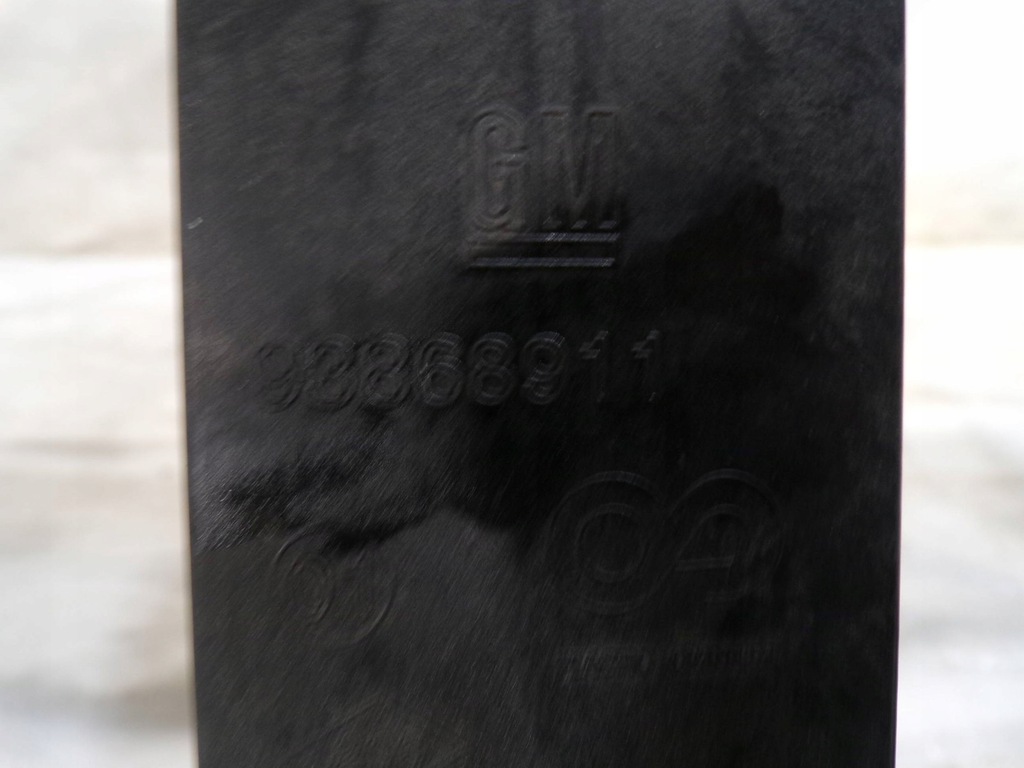 фото №8, Renault trafic iii opel vivaro b pas передний усилитель передний 93868911