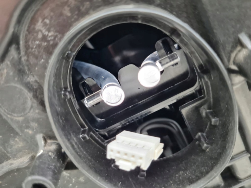 фото №14, Bmw 5 g30 g31 g38 m5 f90 лампы full led подсветка 8492835-01 8492886-01