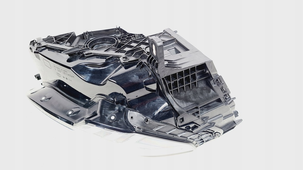 фото №13, Audi q3 ii 83a 2018+ лампа права full led 83a941034