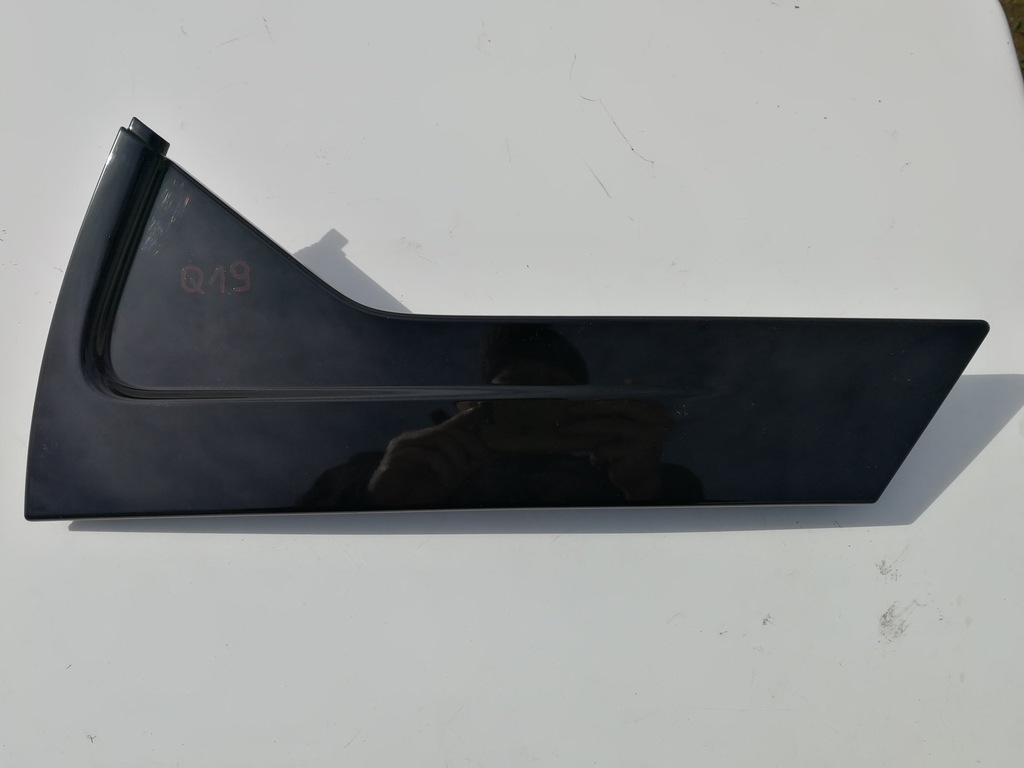 фото №1, Renault captur i 13- молдинг дверь левый задняя