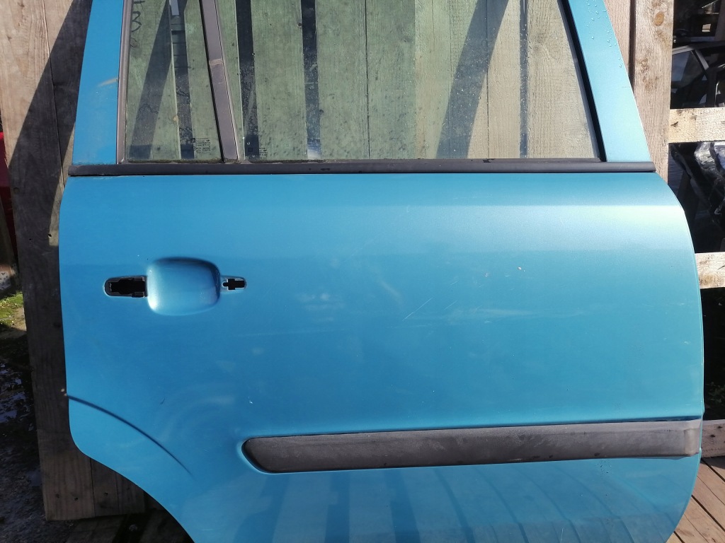 Купить Дверь правый перед opel zafira b z20n