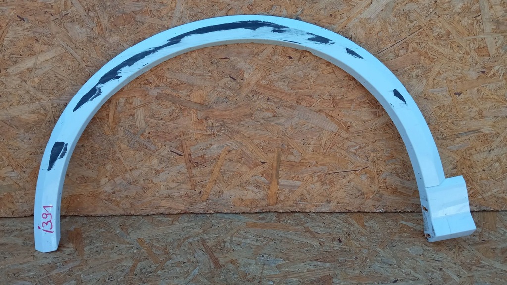 фото №1, Audi q2 16- молдинг крыла левый перед