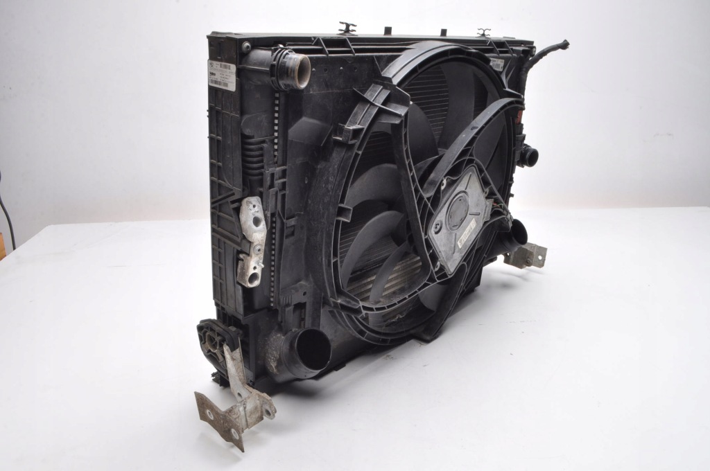 фото №7, Bmw 3 f30 радиатор комплект 8670933 8641947 152723 7618809 8678027 6804722