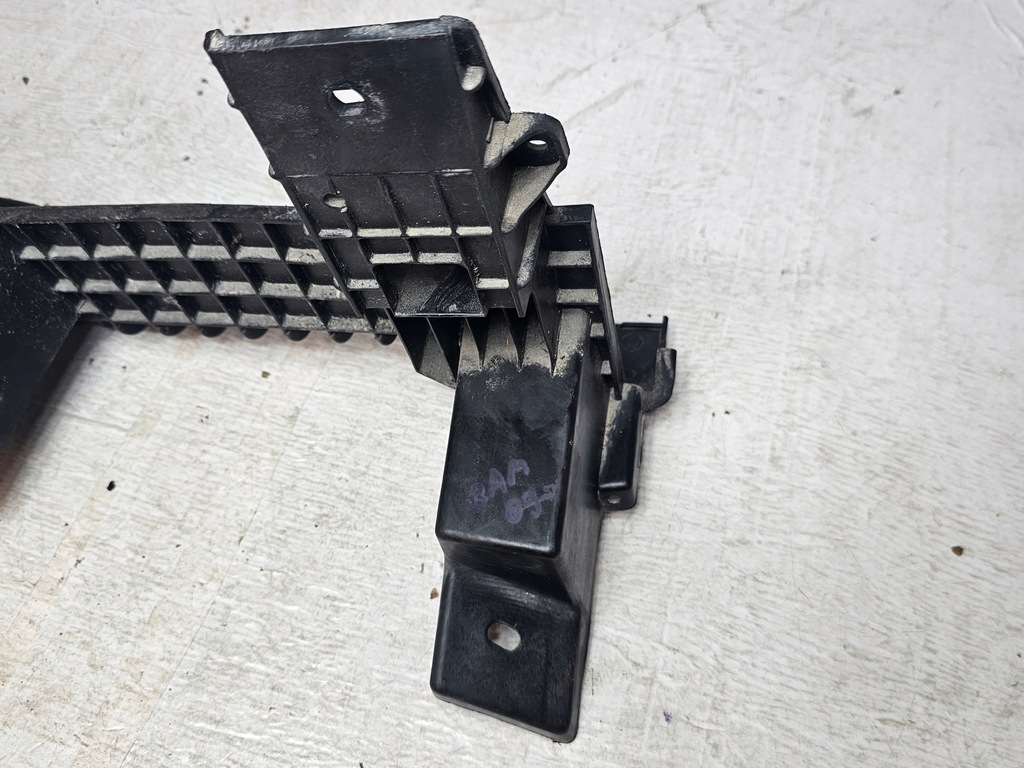 фото №9, Dodge ram 09- кронштейн кронштейн фильтра воздуха 53032453ae usa