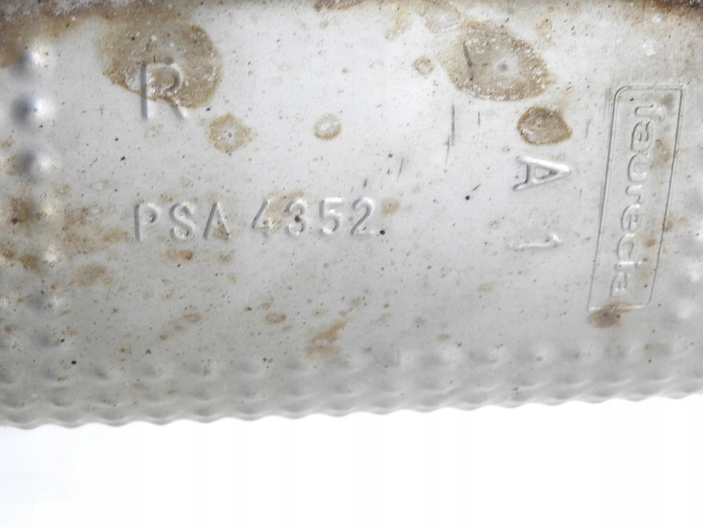 фото №11, Гаситель конечный выхлоп citroen c3 picasso 1.6 hdi