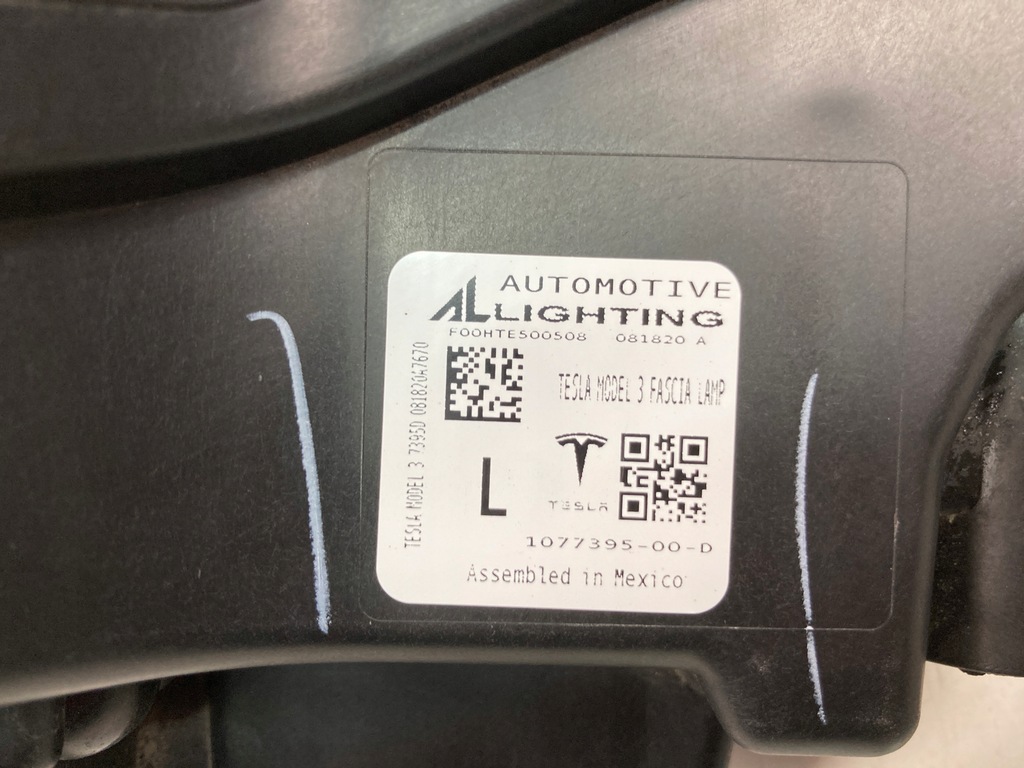 фото №9, Протитуманна фара лівий передній led drl tesla model 3