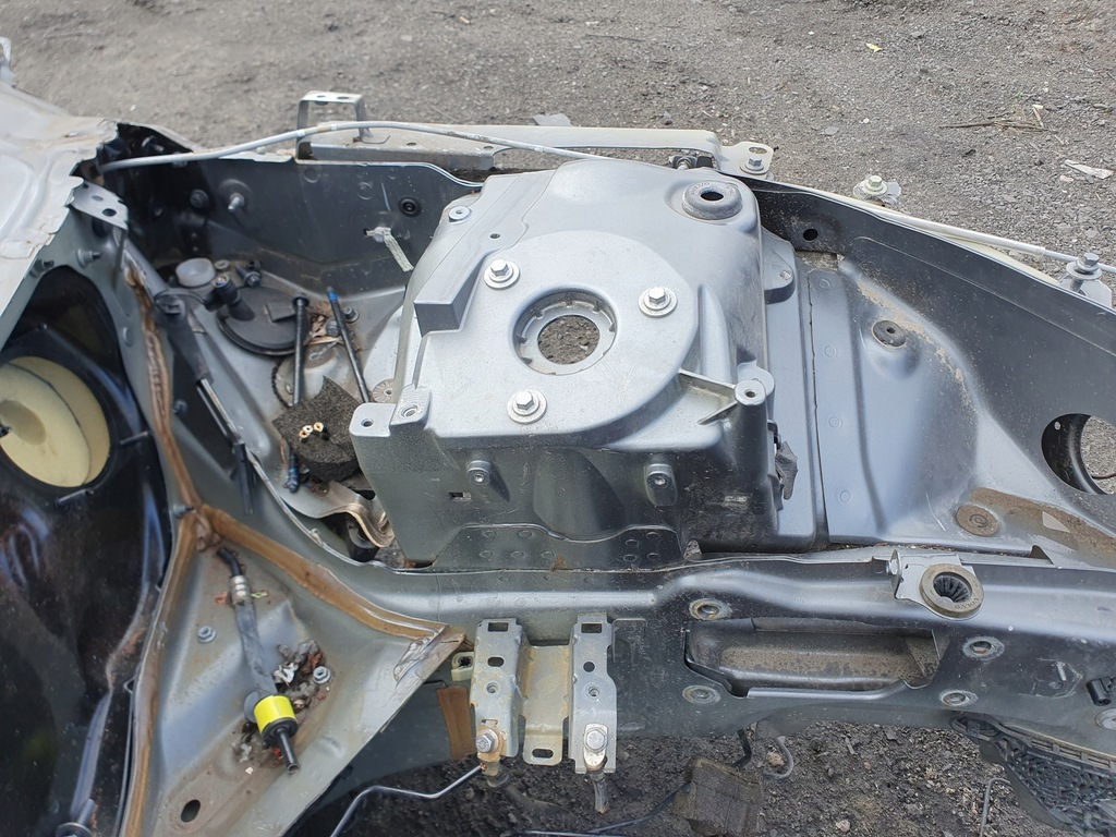 фото №7, Volvo v60 2018-2024 чверть ліва перед передня поріг лівий