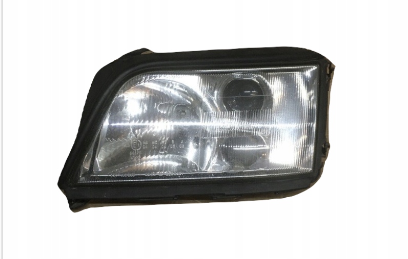 фото №1, Лампа левая audi a6 c4 94-97 rok