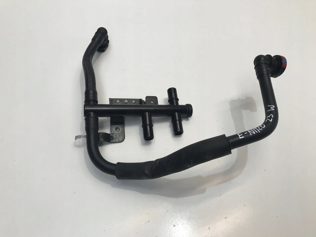 фото №1, Kia niro ii ev 2023 труба тройник шланг wąż wody