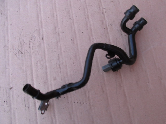 фото №3, Audi a8 d3 3.0 tdi труба шланг wody 059121065ah