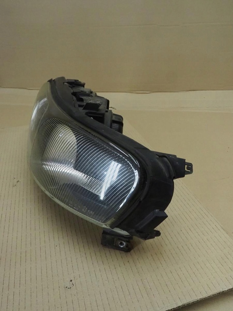 фото №9, Лампа левый перед europa v70 ii xc70 ii 8620686 europa