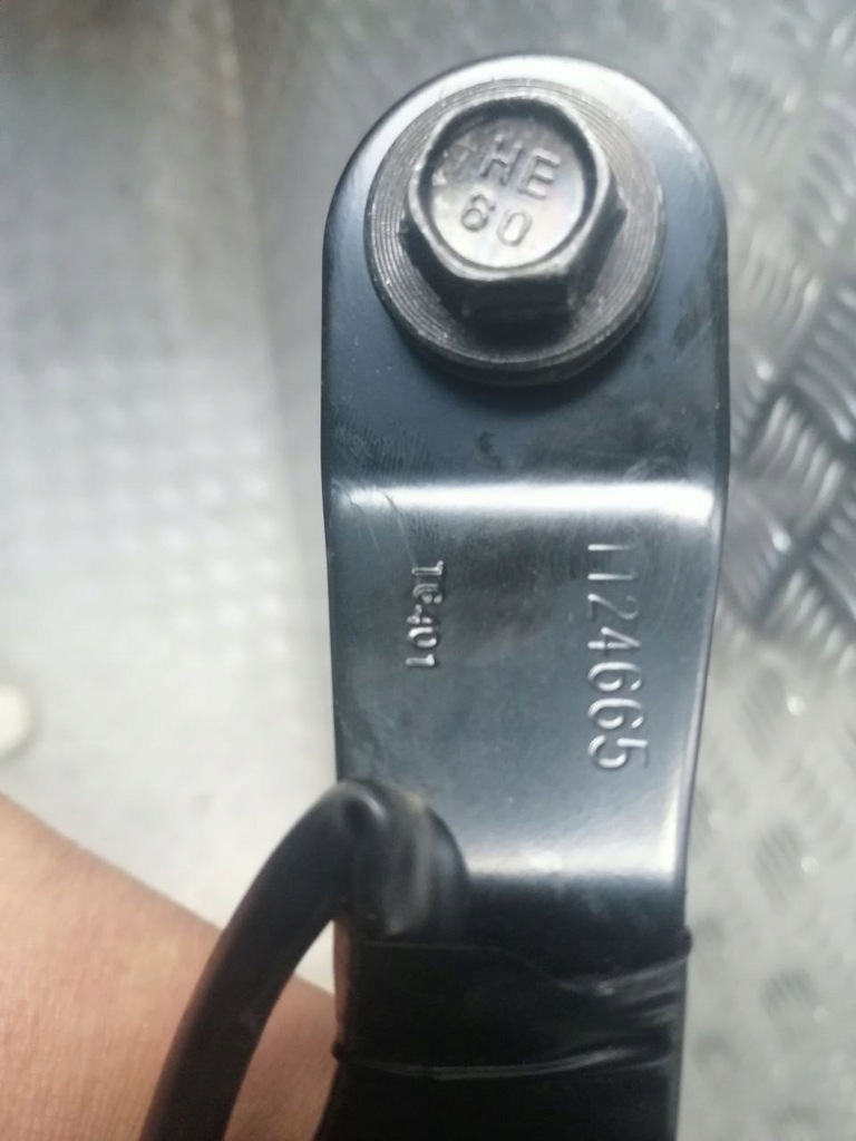 фото №7, Клипса поперечина передний mazda mx5 nd 16-24r