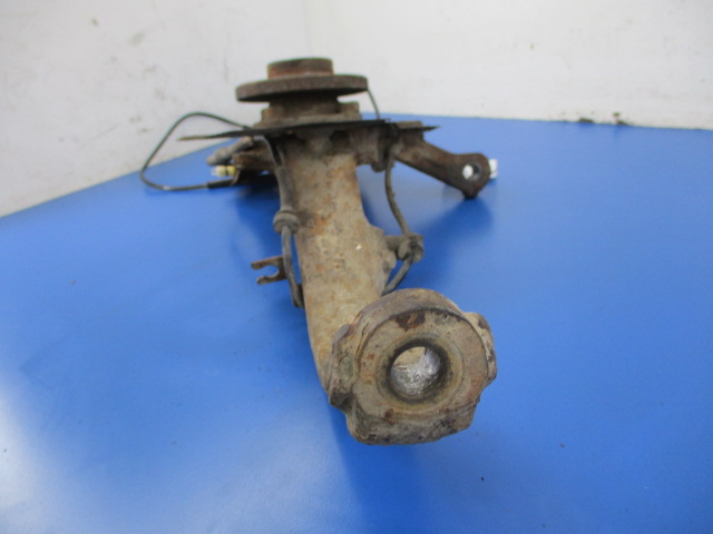 фото №5, Alfa romeo 147 1.6 поворотний кулак права ступиця abs