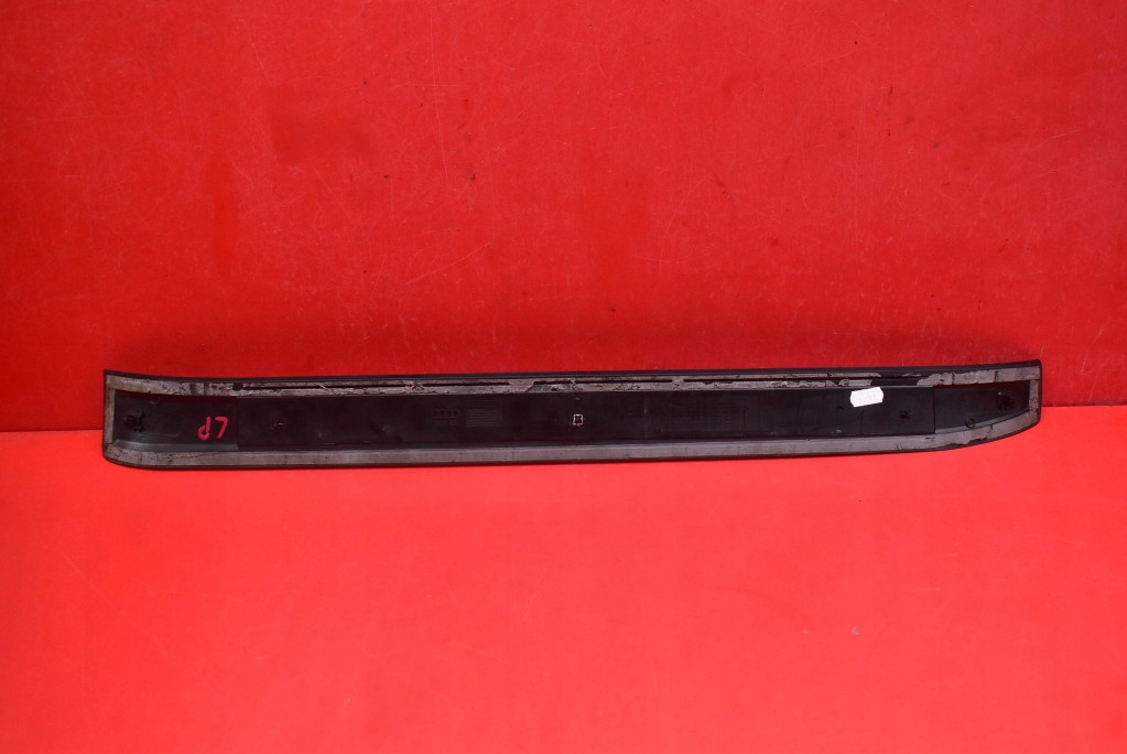 фото №8, Молдинг порог внутренняя s-line левый перед 8e0853373a audi a4 b7 04-08